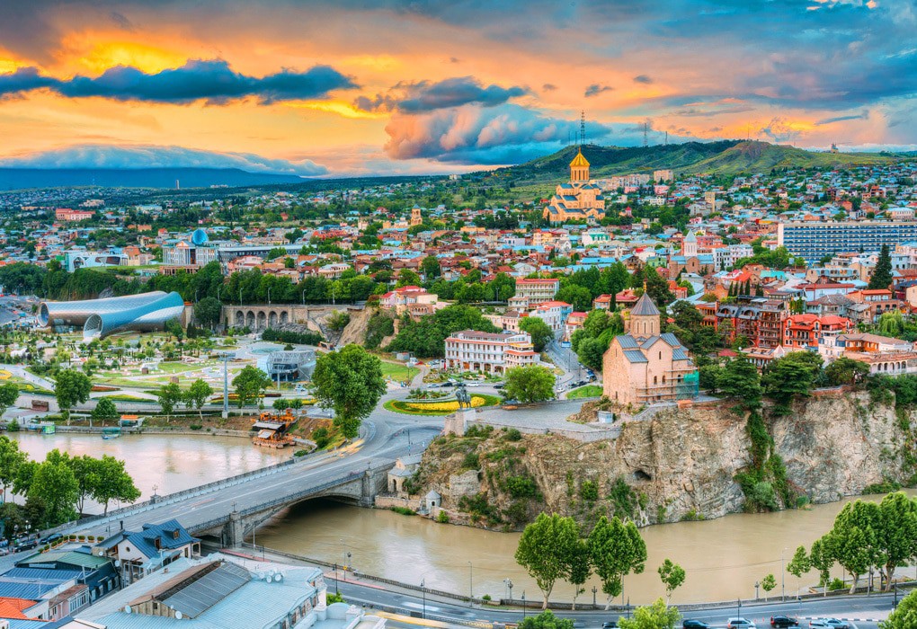 Tbilisi, Gruziya - Kavkazning ruhi va madaniyatlar chorrahasi